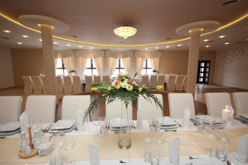 Biala Akacja Resort & Business Prudnik Dış mekan fotoğraf