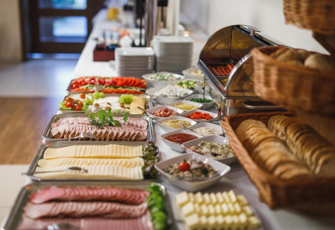 Biala Akacja Resort & Business Prudnik Dış mekan fotoğraf